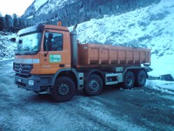 Bolzli Transporte AG - Mulden - Hakengeräte